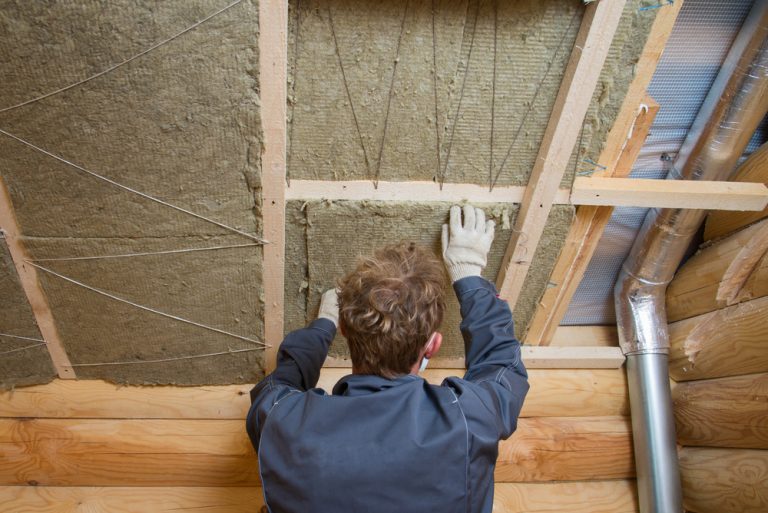 Quelles sont les solutions d'isolation mince pour mes combles